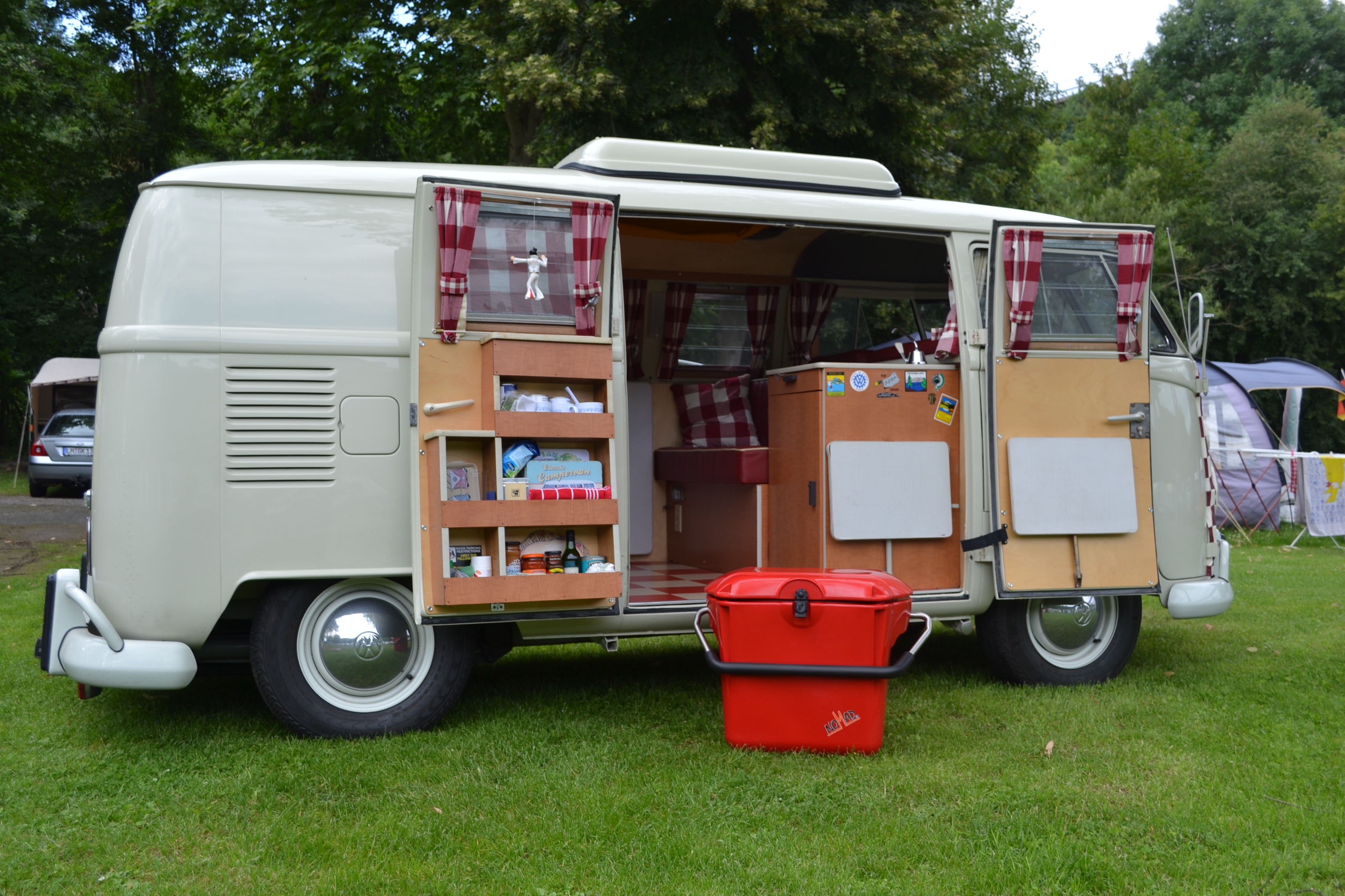 37L Nomad Cool Ice Box - Image 7