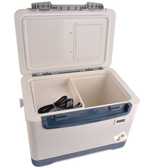 Nomad Medical Cooler 28L with Hard Ice Bricks-139531