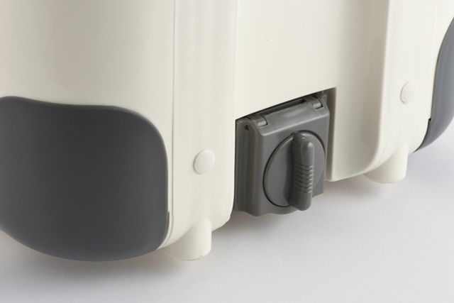 Nomad Medical Cooler 28L with Hard Ice Bricks-139053